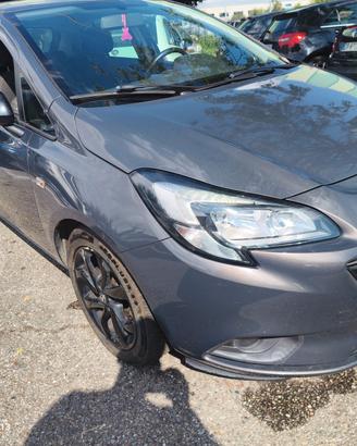 Opel Corsa 1.2 5 porte b-Color