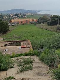 Terreno con casa rurale