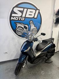 Piaggio Beverly 350