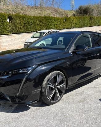 PEUGEOT 308 Hybrid 225 e-EAT8 SW GT