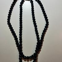 Vecchia collana in granati