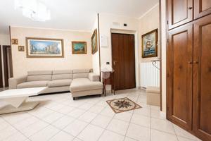 4 LOCALI A MONTALTO UFFUGO