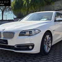 Bmw 525d xDrive Touring Luxury navi-pelle- full- 2