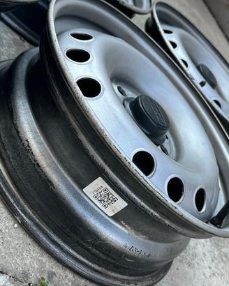 Treno di cerchi da 14" Punto Panda Fiat Lancia