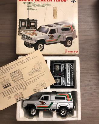 Macchina telecomandata vintage jeep