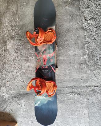 Drake Squad 153 Snowboard + Attacchi Flux RK30 M-L