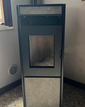 Stufa a pellet Nobis