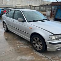 BMW Serie 3 E46 2003 2.0 Diesel 204D4 PER RICAMBI