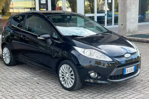Ford Fiesta 1.6 TDCi 90CV 3 porte DPF Titanium