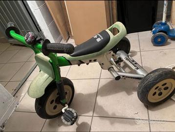 Triciclo kawasaki