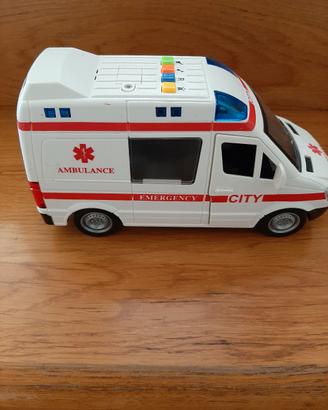  veicolo ambulanza