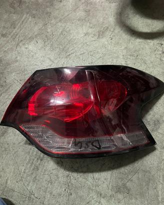Fanale Citroen DS4