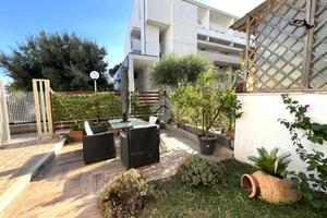 2 LOCALI A NETTUNO
