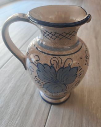 Brocca in ceramica Deruta