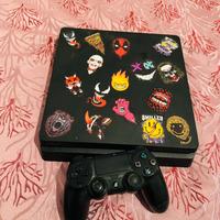 Ps4-Slim 1TB+5 giochi