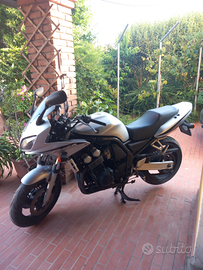 Yamaha Fazer 600 2004 perfettamente funzionante