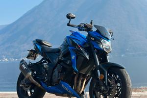 Gsx s750 Yugen Carbon