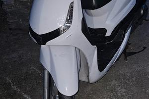 peugeot tweet 150