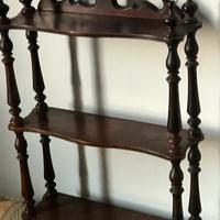 Scaffale
