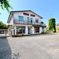 CASA SEMINDIPENDENTE A LATISANA