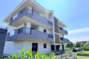 Appartamento di 105 m² con 3 locali e box auto a G
