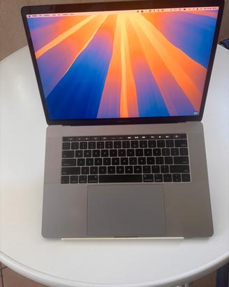 Apple MacBook Pro 15 pollici