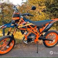NUOVO MOTARD Suzuki VALENTI S01 50-MOT.2T MINARELL