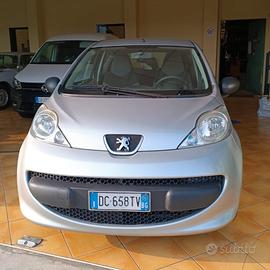 Peugeot 107 1.0 68CV 3p. Desir