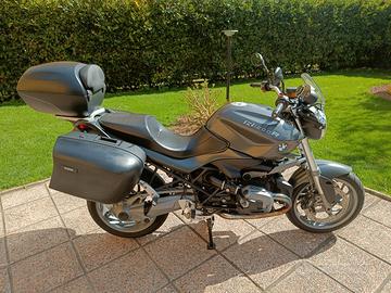 BMW R1200R - 2011 - 19.000km - FULL