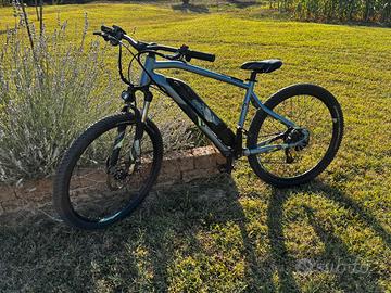 Bici elettrica Rockrider pedalata assistita