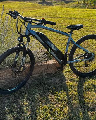 Bici elettrica Rockrider pedalata assistita