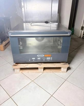Forno ad uso intensivo