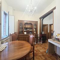 Appartamento Ristrutturato con tre camere