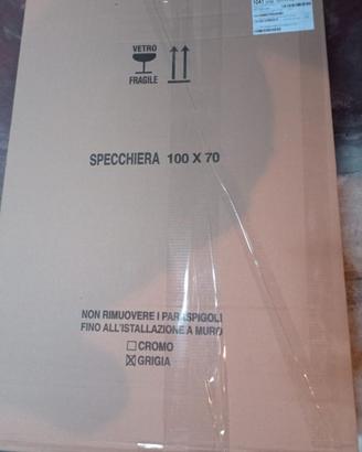 Specchio con luce led  700 per 100