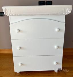 Cassettiera fasciatoio Erbesi con coprifasciatoio