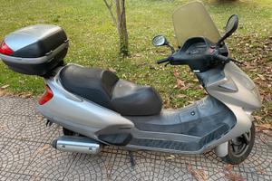 SCOOTER FORESIGHT 250 (IMMATRICOLAZIONE 2006)