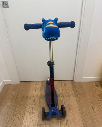 Monopattino Maxi Micro Deluxe LED