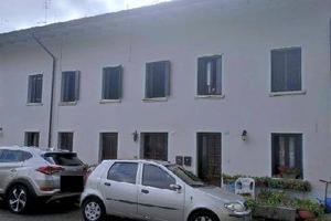 Immobile in asta di 446 m² con più di 5 locali e b