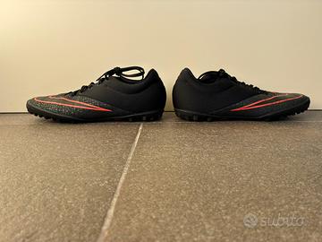 Scarpe calcetto Nike