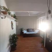 Bilocale con terrazzo a Genova Sampierdarena