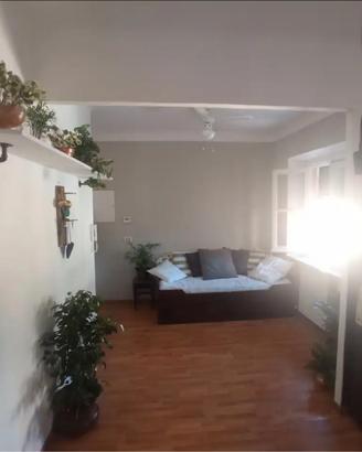 Bilocale con terrazzo a Genova Sampierdarena