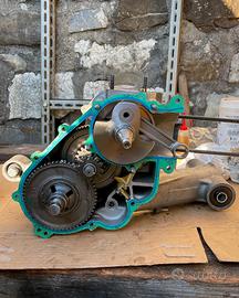 Effettuo revisione completa motore vespa px 125, 1