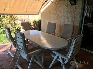 tavolo da giardino +6 sedie e cuscini