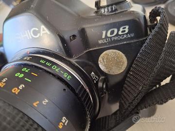 Macchina fotografica analogica Yashica 108 Multipr