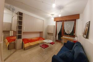 Stanza monolocale completamente indipendente