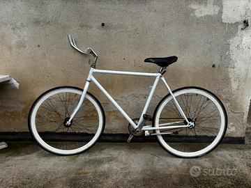 Bicicletta single speed / fixed gear