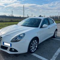 Alfa Romeo Giulietta 1.6 JTDM-2 105 CV PROGRESSION