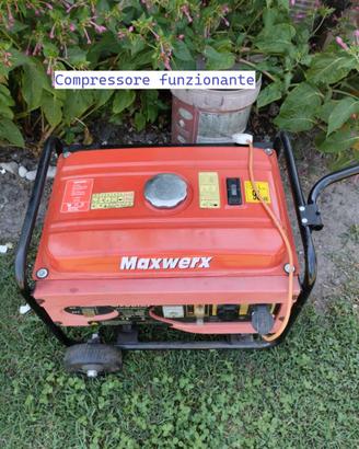 Generatore di corrente 2500 W Maxwerz con ruote