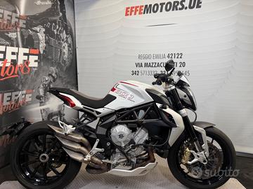 Mv Agusta Brutale 800 Dragster "tua a 123 euro al