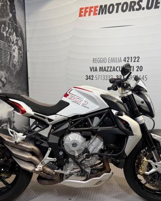Mv Agusta Brutale 800 Dragster "tua a 123 euro al